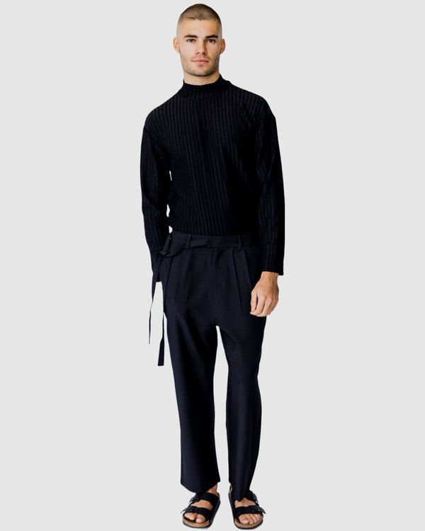 Gangnam High Neck Top Black
