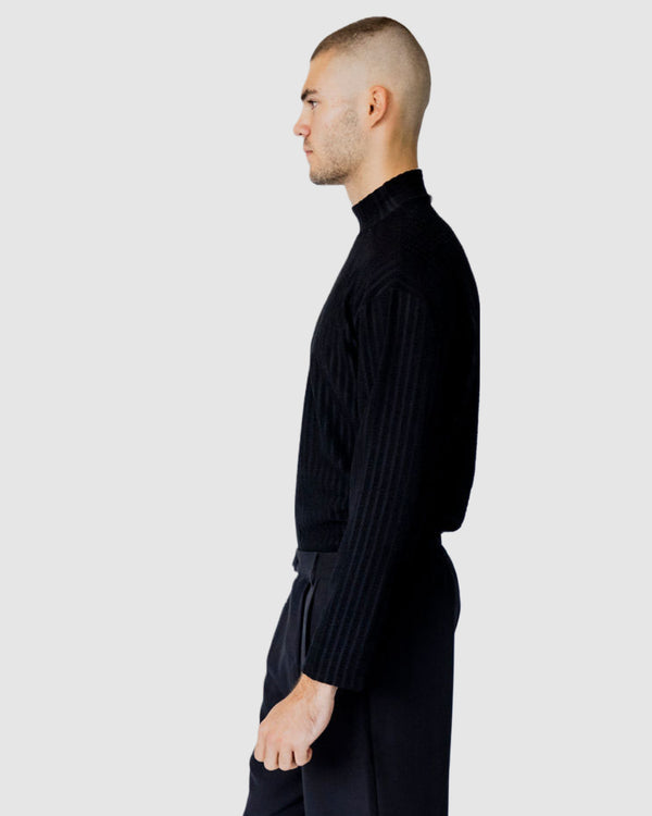 Gangnam High Neck Top Black