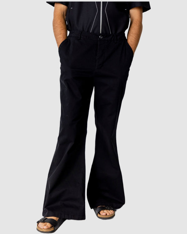 Bartel Flared Chino Pants Black
