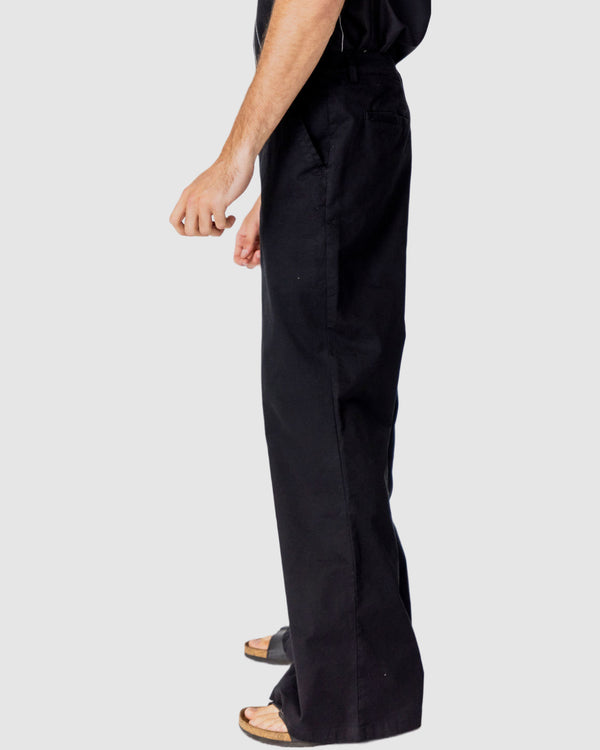 Bartel Flared Chino Pants Black